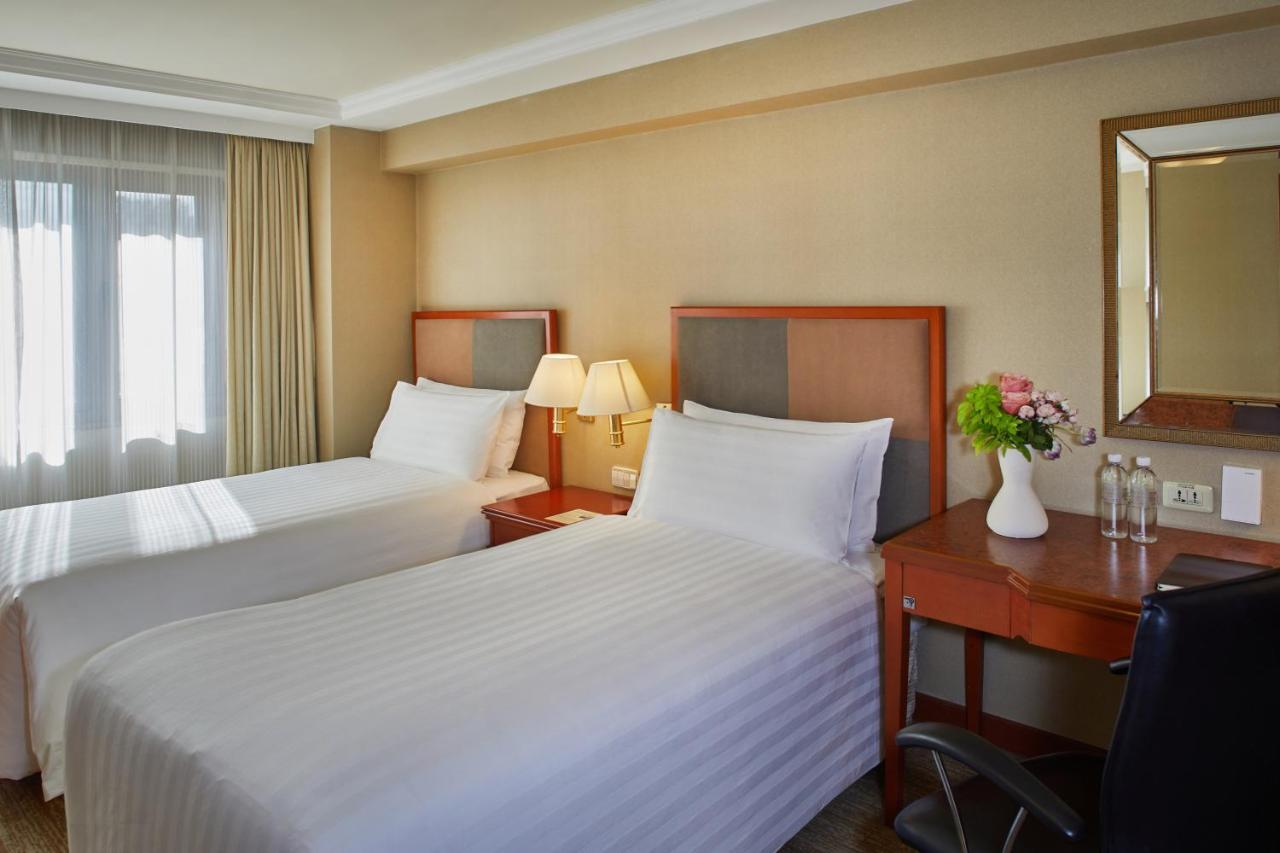 Beijing 5L Hotel Екстер'єр фото