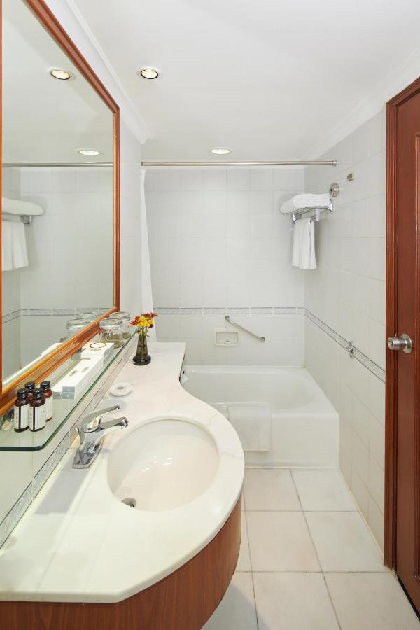 Beijing 5L Hotel Екстер'єр фото